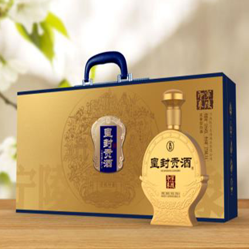 张弓皇封贡酒